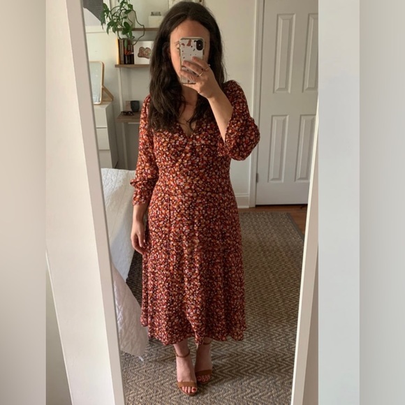 Madewell Dresses & Skirts - Madewell Floral MIDI Dress